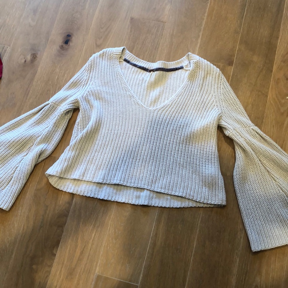 XS Free People Light Grey Knit Sweater